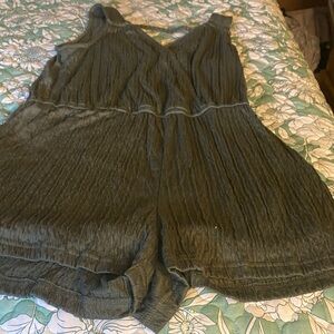 Olive Green Sleeveless Jumpsuit